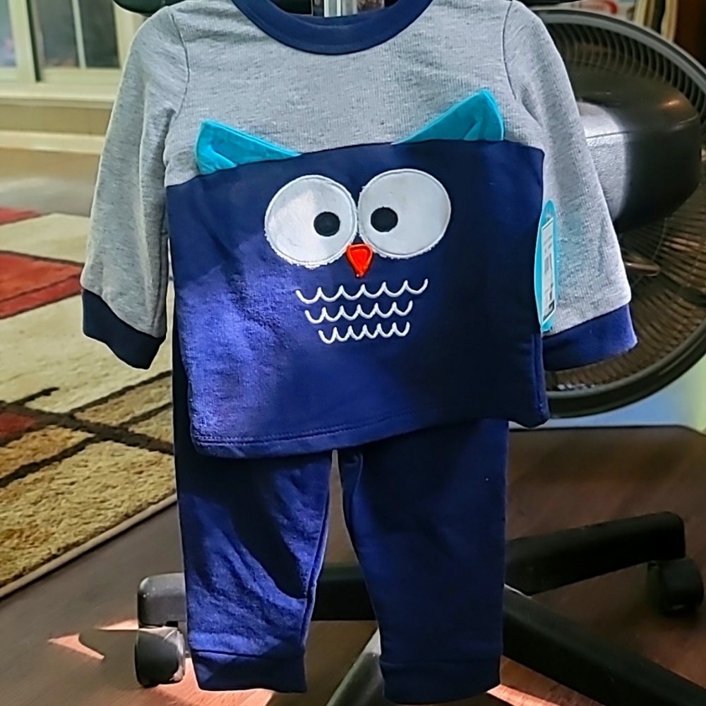 Baby boys 2 PC set size 6 mths